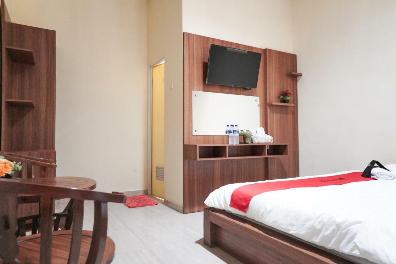 Reddoorz Syariah Near Exit Tol Malang Hotel Kültér fotó